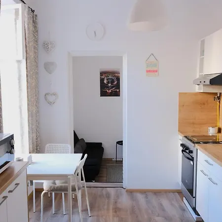 Varfal-Lak Apartman Sopron Exterior photo