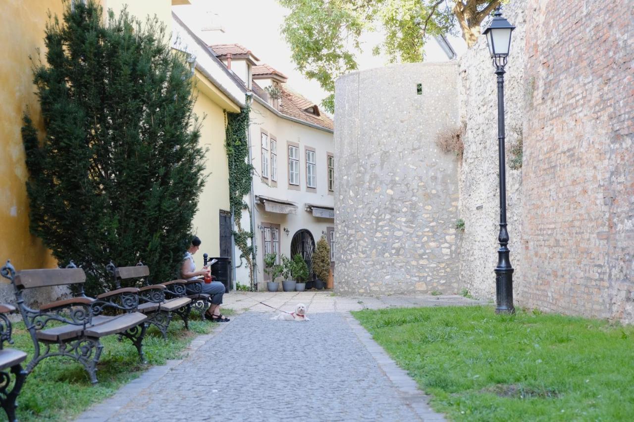 Apartment Varfal-lak Apartman